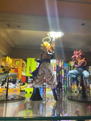 Gogeta SSJ com Led - Manga Livre RS