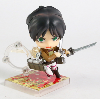 Boneco Miniatura Eren