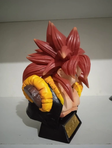 Busto Boneco Gogeta SSJ 4 com Led - Manga Livre RS