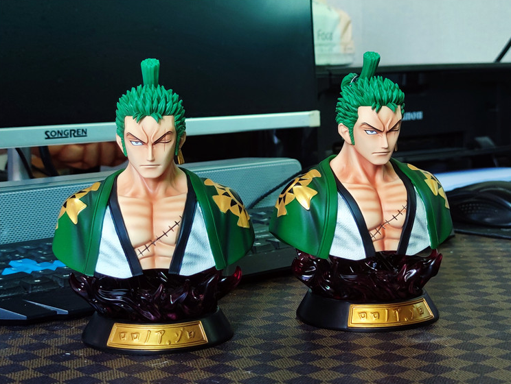 Action Figure Roronoa Zoro - Manga Livre RS