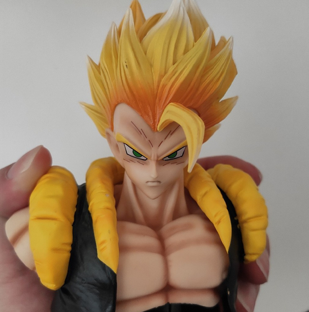 Busto Boneco Gogeta SSJ 4 com Led - Manga Livre RS